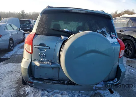 2007 Toyota Rav4 из США, поврежденный, VIN JTMBD33V275086690